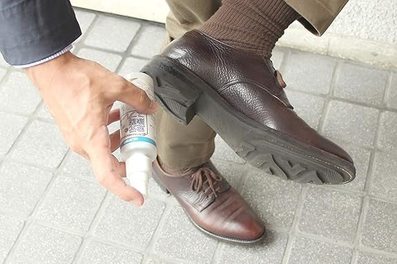 【日本製】COLUMBUS 鞋子專用除菌噴霧 鞋櫃消毒噴霧 Japan COLUMBUS Shoe Sanitizer