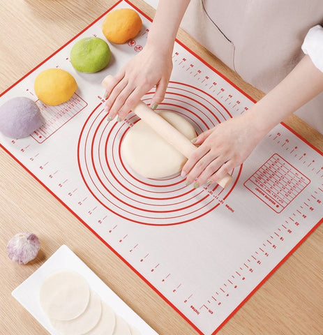 矽膠揉麵墊 烘培揉麵不粘墊 防滑不沾 附刻度案板擀麵墊 Silicone kneading mat Baking kneading mat non-stick