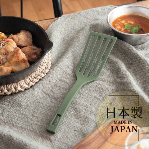 【日本製】日本Simply Radle 不傷鍋樹脂制鑊鏟 耐熱  牛油果綠 【Made in Japan】 Simply Ladle Heat Resistant Nylon Stir-Fry Spatula