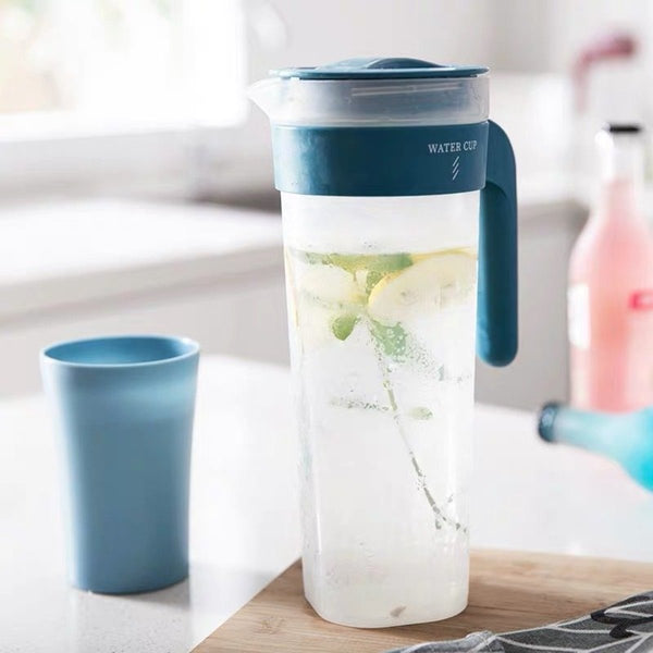 日本KINBATA 水壺 (1.5L 附水杯)Japan KINBATA water bottle(1.5L with cup )