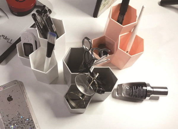 3格式筆筒 化妝品整理 文具筆桶  Pen Holder Cosmetics Organizer  Stationery Holder
