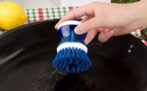 日式洗碗刷(按壓式添加洗潔精)Soap Dispensing Palm Kitchen Brush