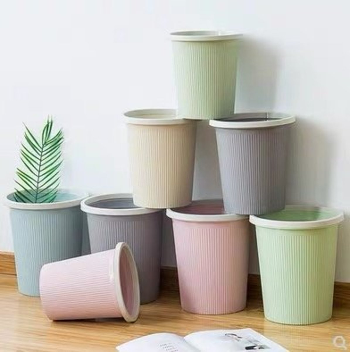簡約垃圾桶 Plastic Small Trash Can