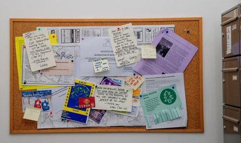 木框水松板 通告板 留言板 照片牆 Message Pushpin board Cork board Wooden frame notice board